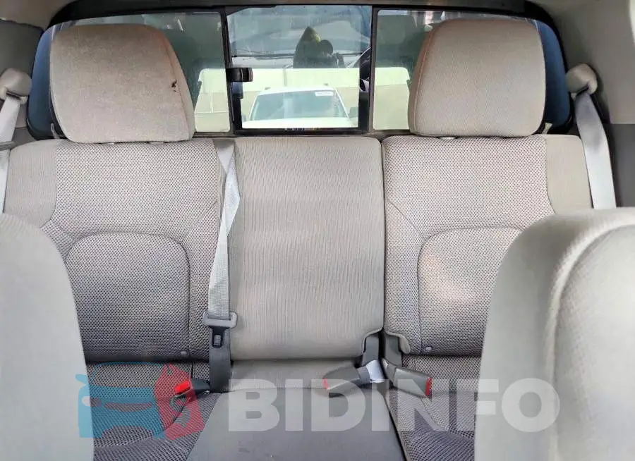 1N6AD0EV9JN770423 Photo# 10