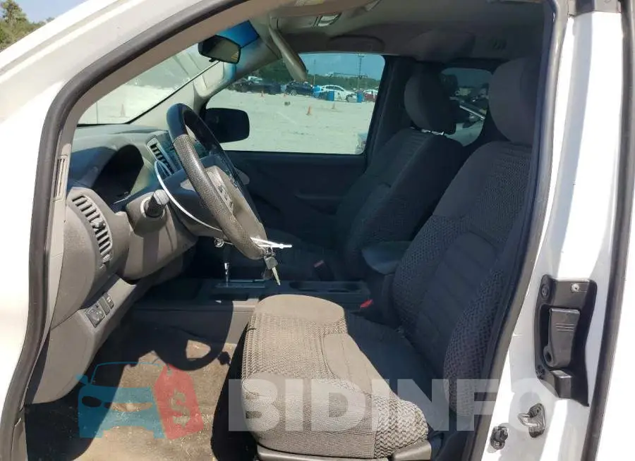 1N6BD0CT6JN704935 Photo# 7