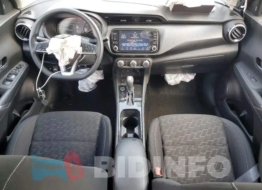 3N1CP5CV5PL531904 Photo# 8