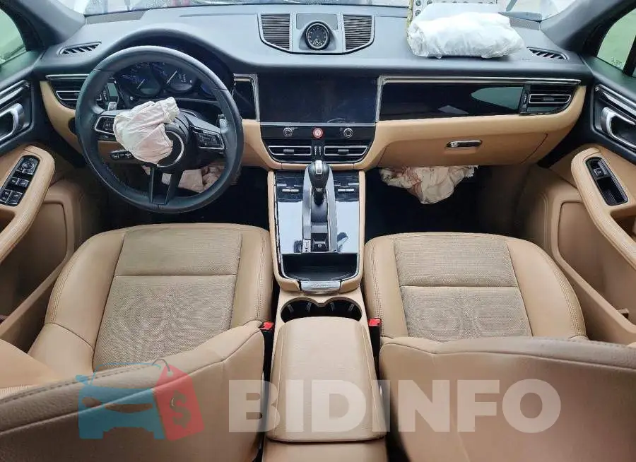 WP1AA2A55PLB11240 Photo# 8