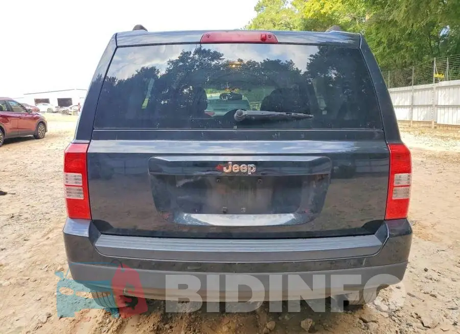 1C4NJPBB2HD166633 Photo# 6