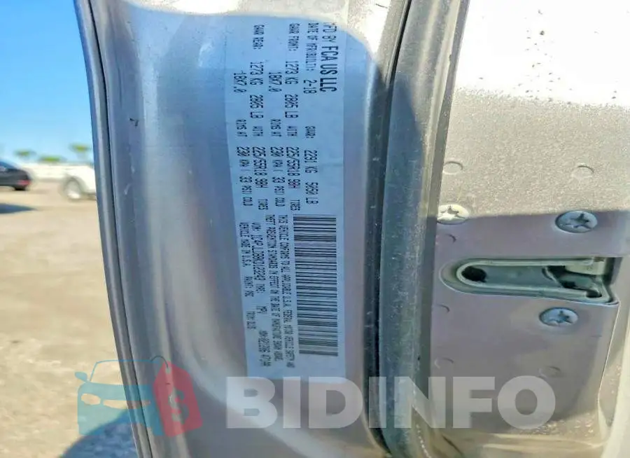 1C4PJLDB8KD123243 Photo# 12