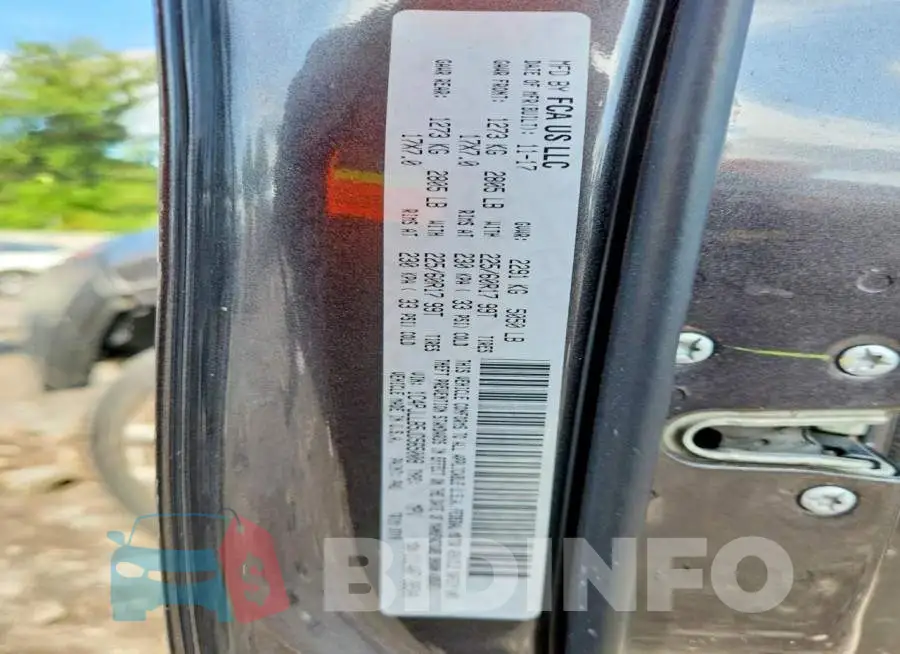1C4PJLLB5JD565008 Photo# 13