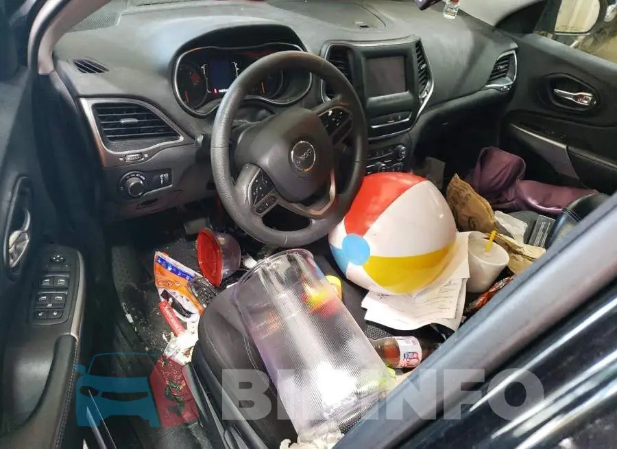 1C4PJMCB5MD173303 Photo# 8
