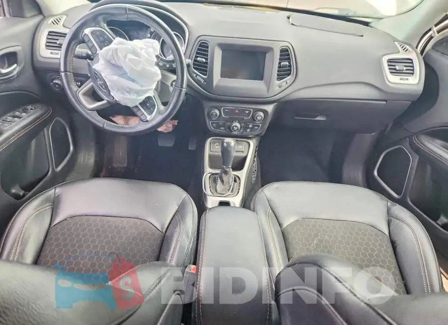 3C4NJCBB6KT809477 Photo# 8