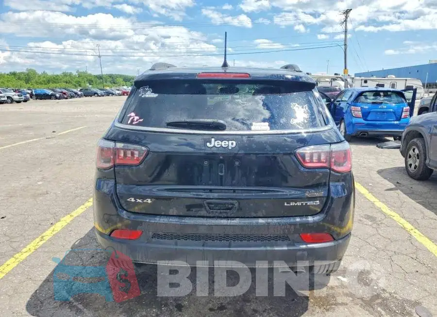 3C4NJDCB7JT270211 Photo# 6