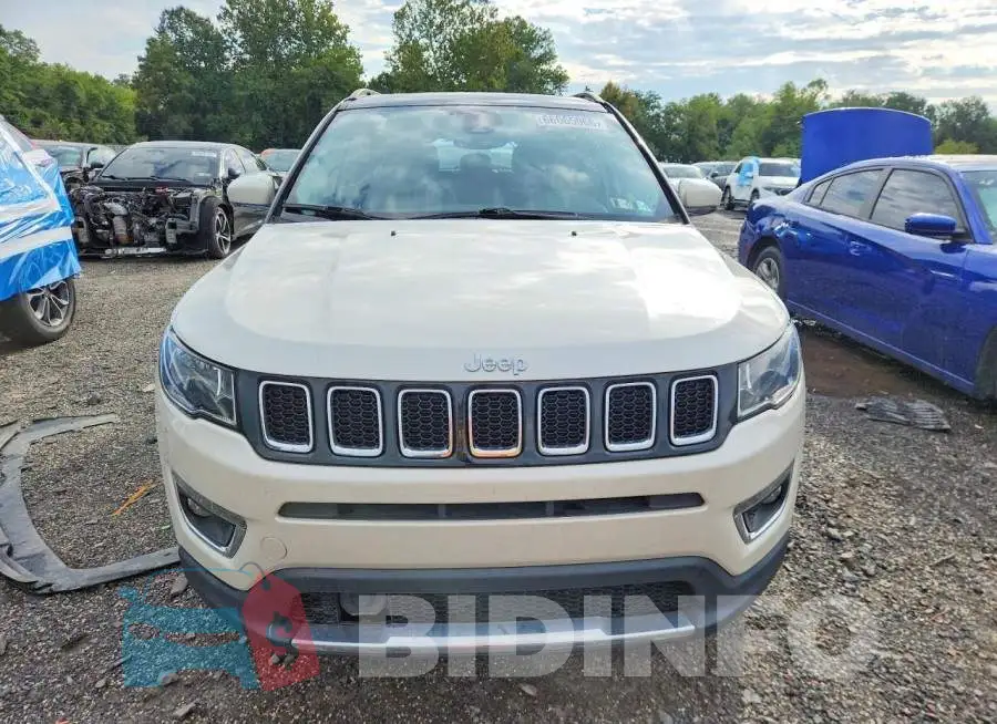 3C4NJDCB7MT599754 Photo# 5