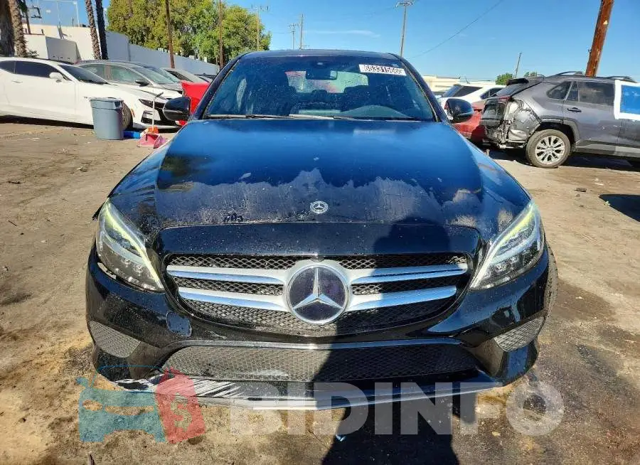 55SWF8DB8KU320432 Photo# 5