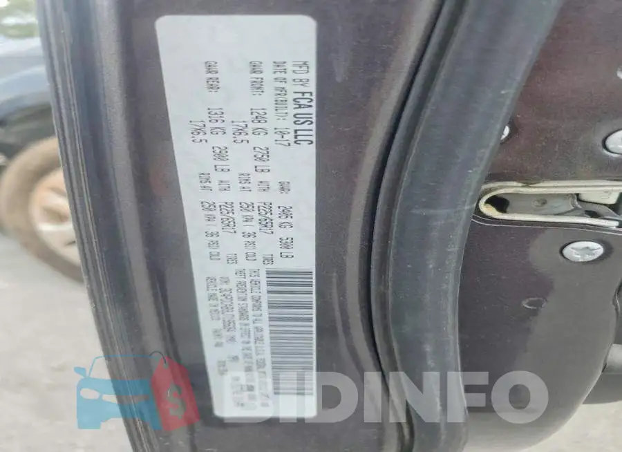 3C4PDCAB9JT195654 Photo# 12
