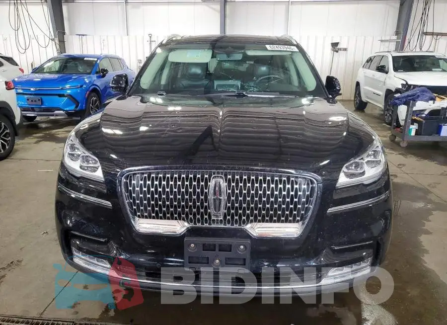 5LM5J7XC8LGL14351 Photo# 5