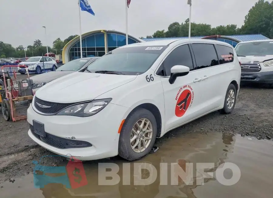 2C4RC1CG4MR577624 Photo# 1