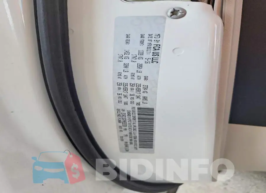 2C4RC1DG7HR522329 Photo# 13
