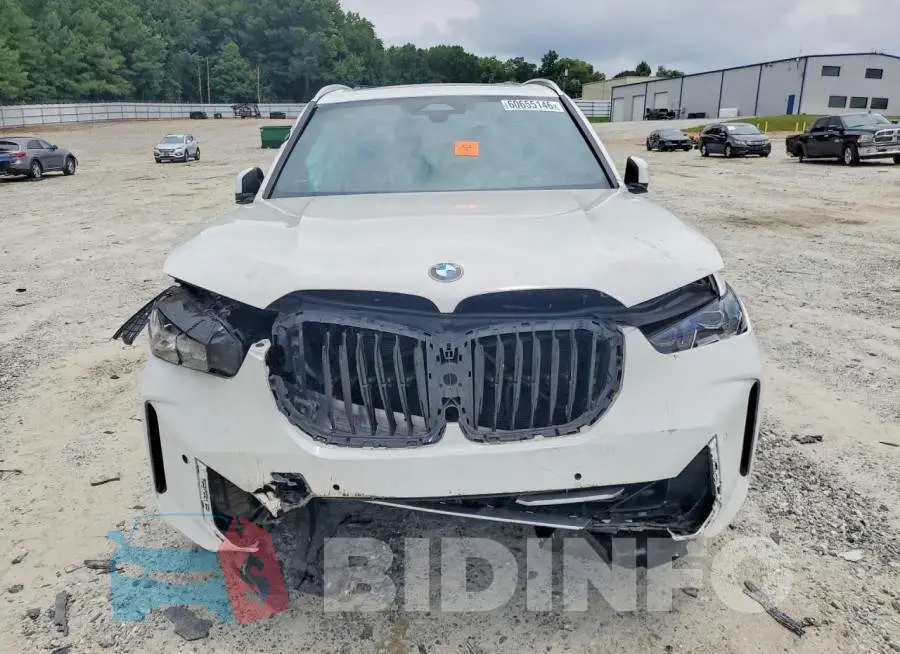5UX13EU03R9V65403 Photo# 5