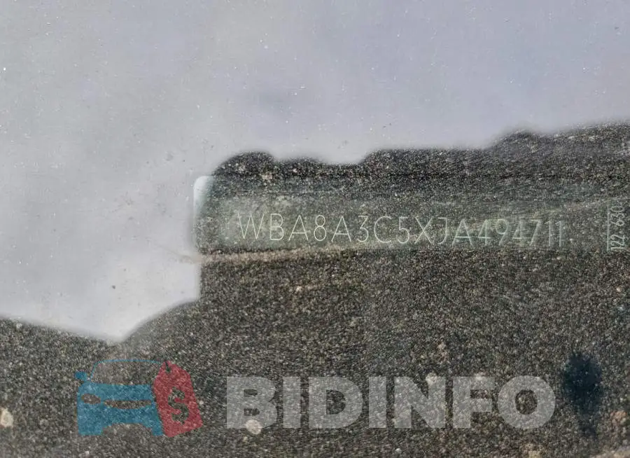 WBA8A3C5XJA494711 Photo# 12