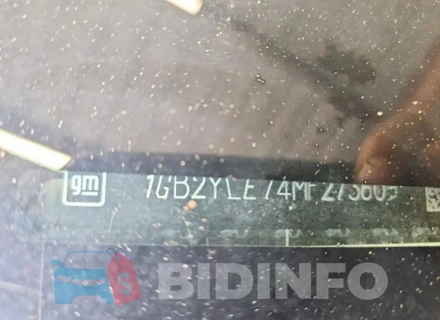1GB2YLE74MF273605 Photo# 12