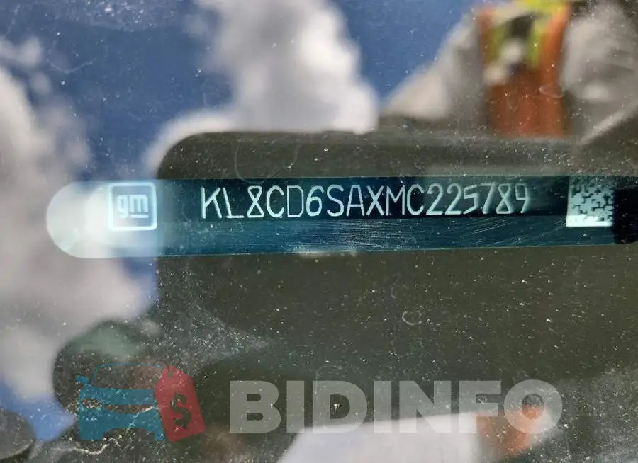 KL8CD6SAXMC225789 Photo# 12