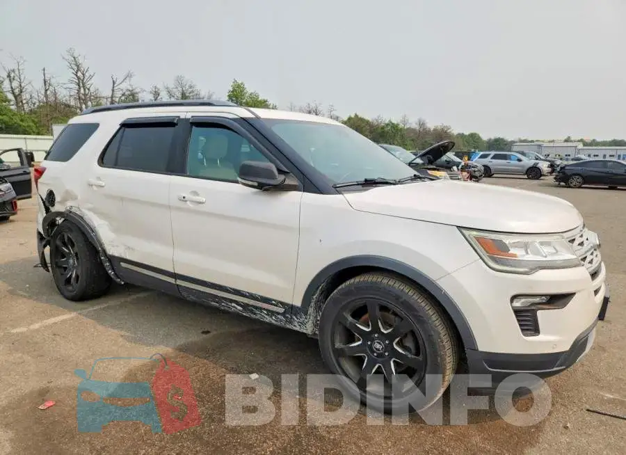 1FM5K8D86KGA99671 Photo# 4