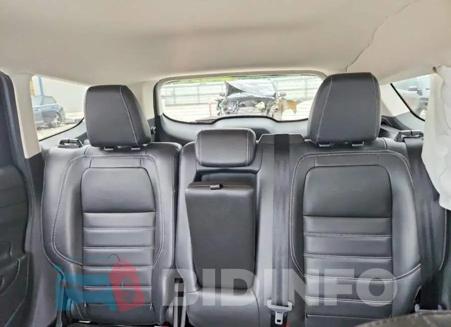 1FMCU0HD3JUB20812 Photo# 10