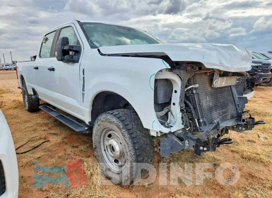1FT7W2BA8SED36256 Photo# 4