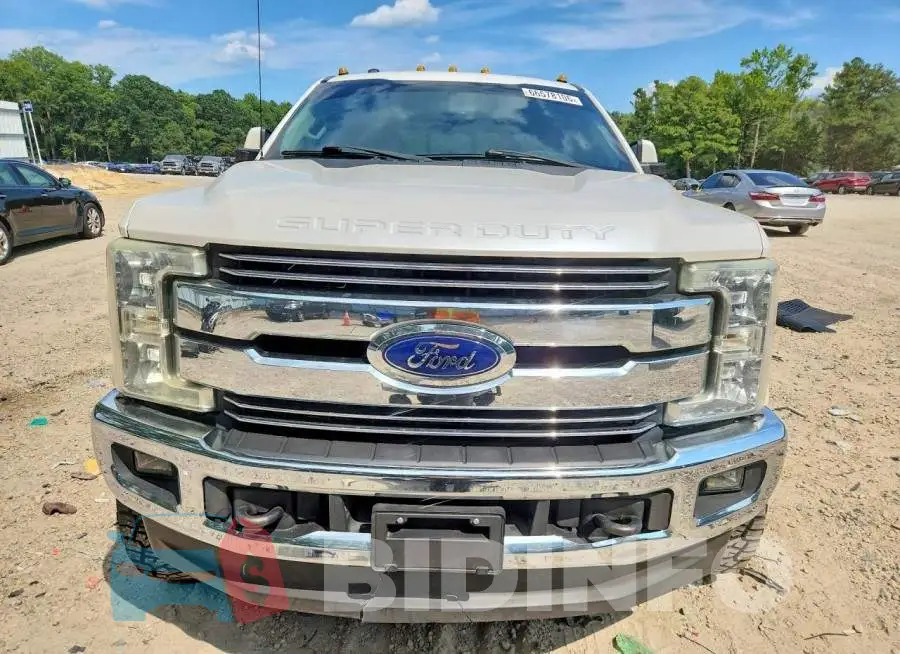 1FT7W2BT9HEC61657 Photo# 5