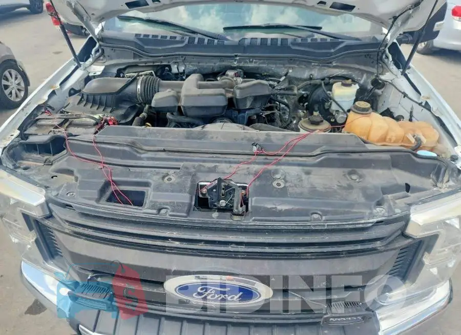 1FT7X2B61JEC66672 Photo# 11