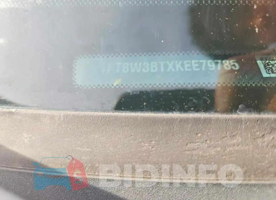 1FT8W3BTXKEE79785 Photo# 12
