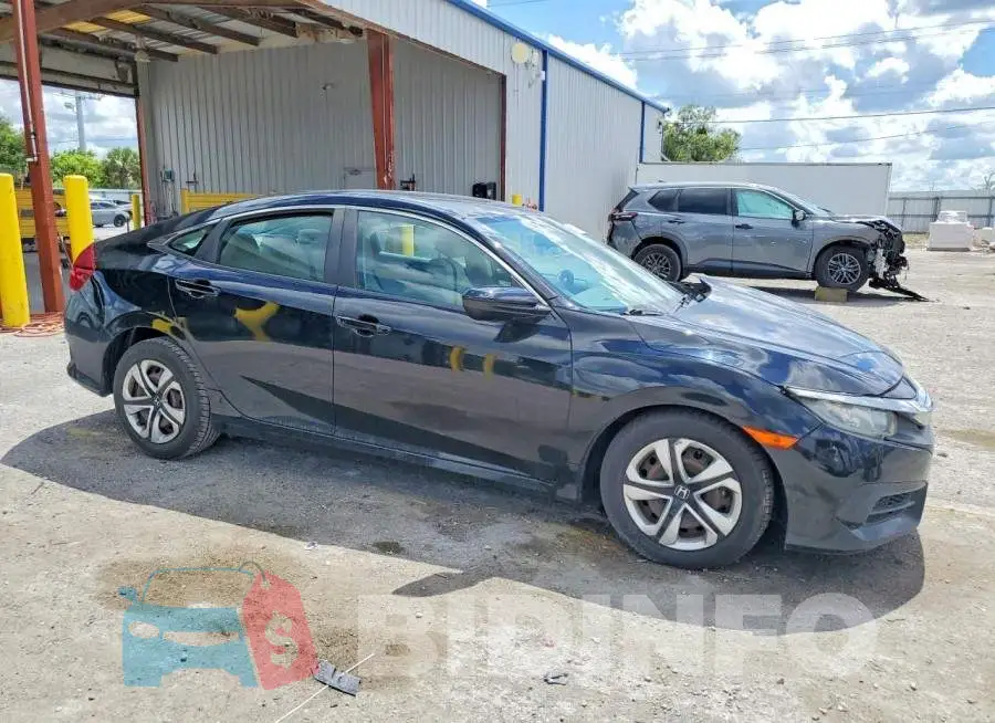 19XFC2F55JE042320 Photo# 4
