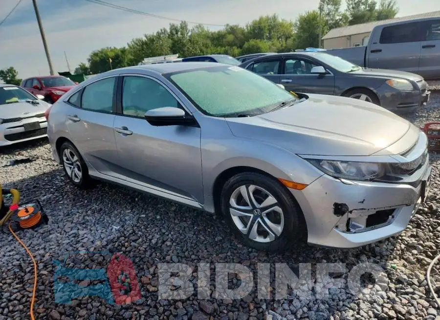 19XFC2F57HE213854 Photo# 4