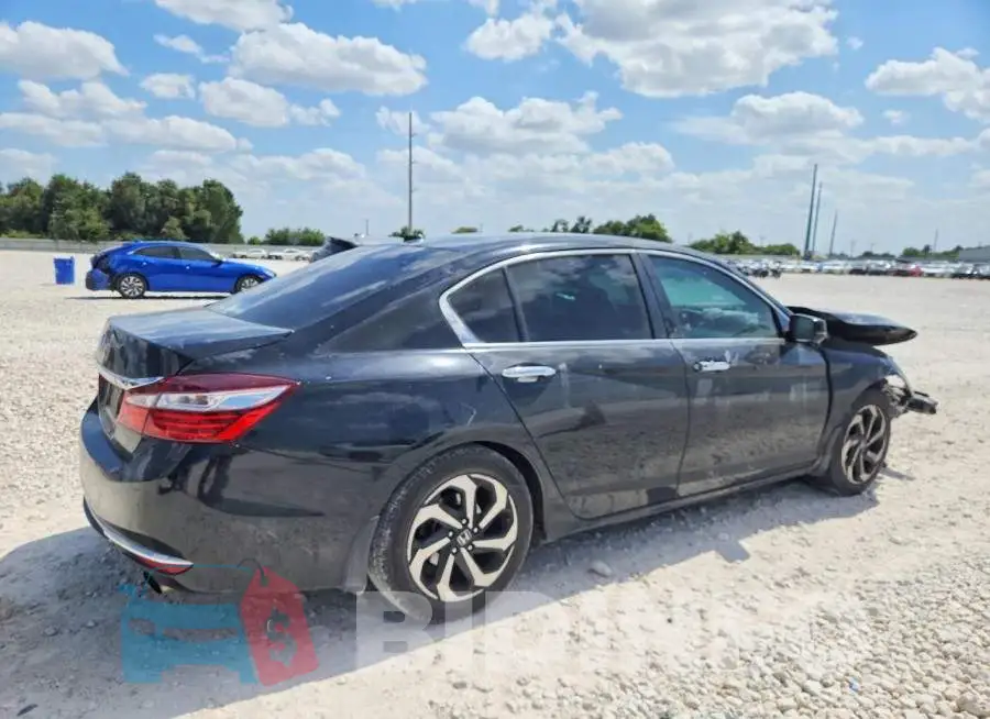 1HGCR2F76HA243810 Photo# 3