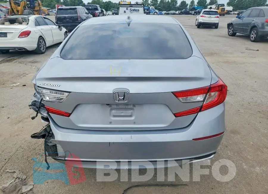 1HGCV1F56JA121233 Photo# 6