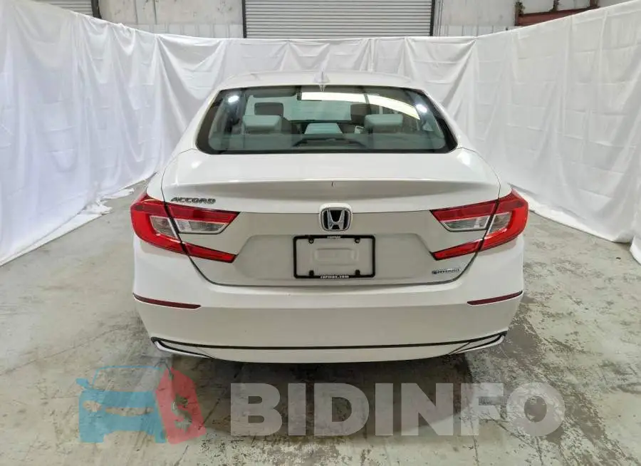 1HGCV3F45MA006047 Photo# 6
