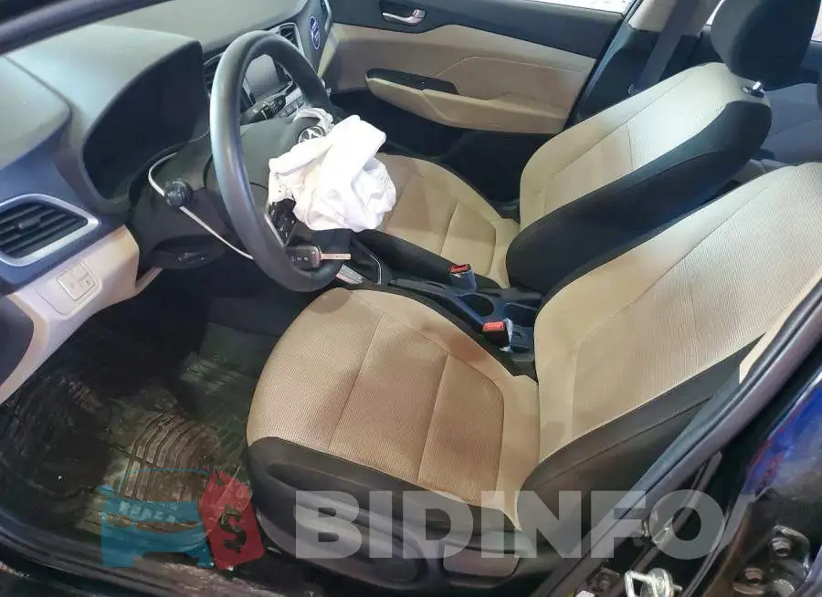 3KPC24A61NE166995 Photo# 7