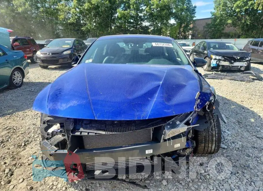 KMHLR4AF7PU478993 Photo# 5