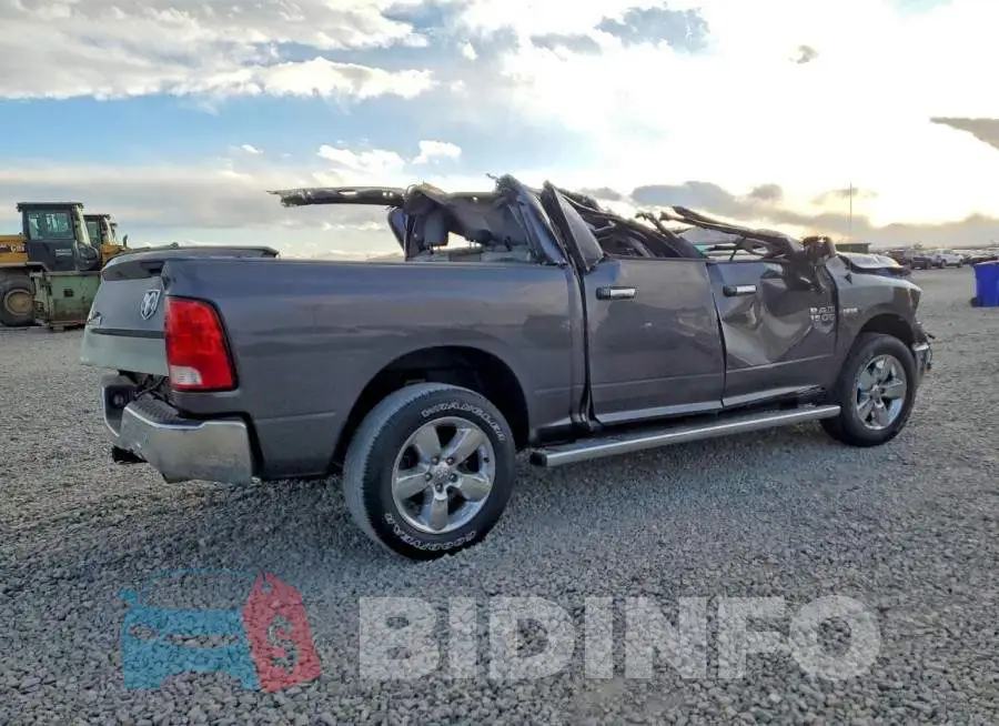 1C6RR7LT4JS111353 Photo# 3