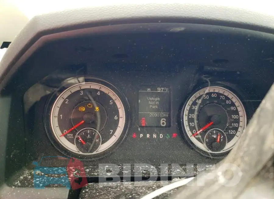 3C63R3CJ1JG335202 Photo# 9