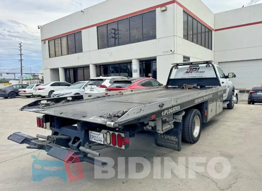 3C7WRMDL8JG280262 Photo# 4