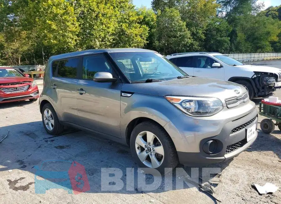 KNDJN2A20J7592963 Photo# 4