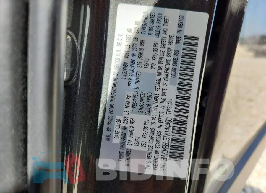 3MVDMBBL3TM144490 Photo# 12