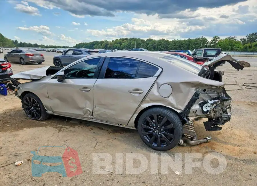 3MZBPABM8SM473832 Photo# 2