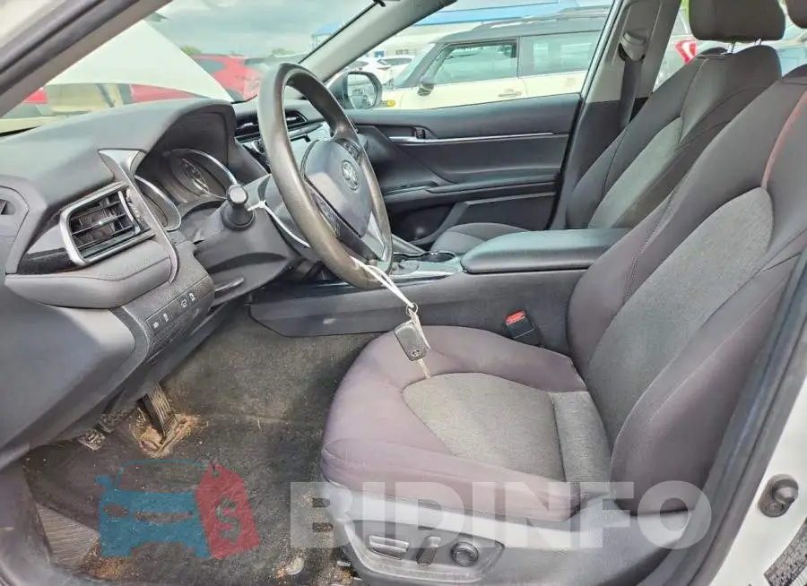 4T1C11AKXLU902812 Photo# 7