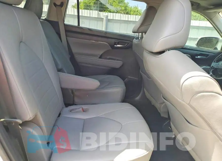 5TDGARAH9LS501877 Photo# 11
