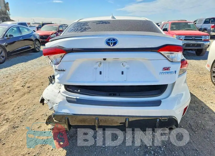 JTDBCMFE5R3042119 Photo# 6