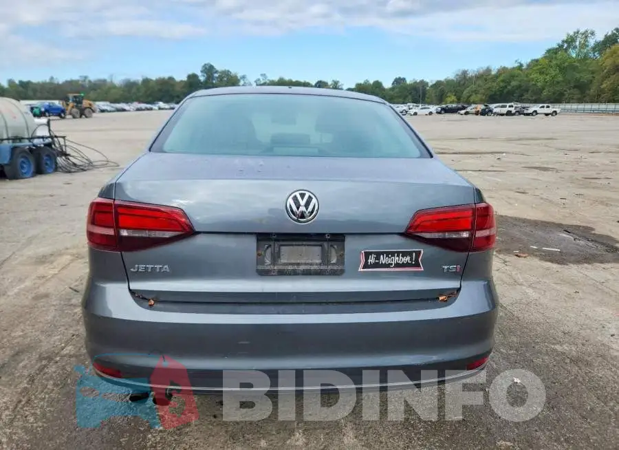 3VW2B7AJ2HM258819 Photo# 6
