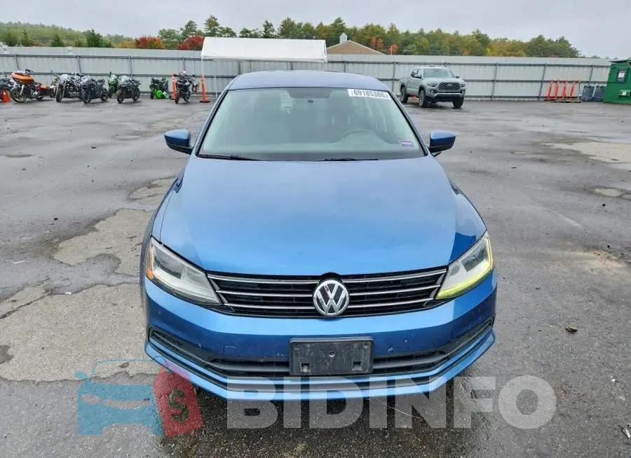 3VW2B7AJ2HM362713 Photo# 5