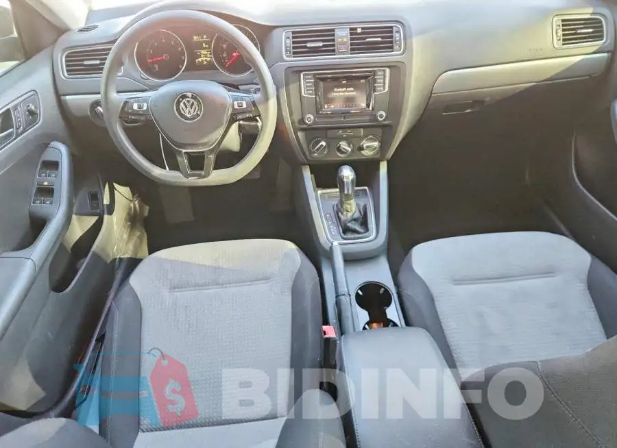 3VW2B7AJ3HM204266 Photo# 8
