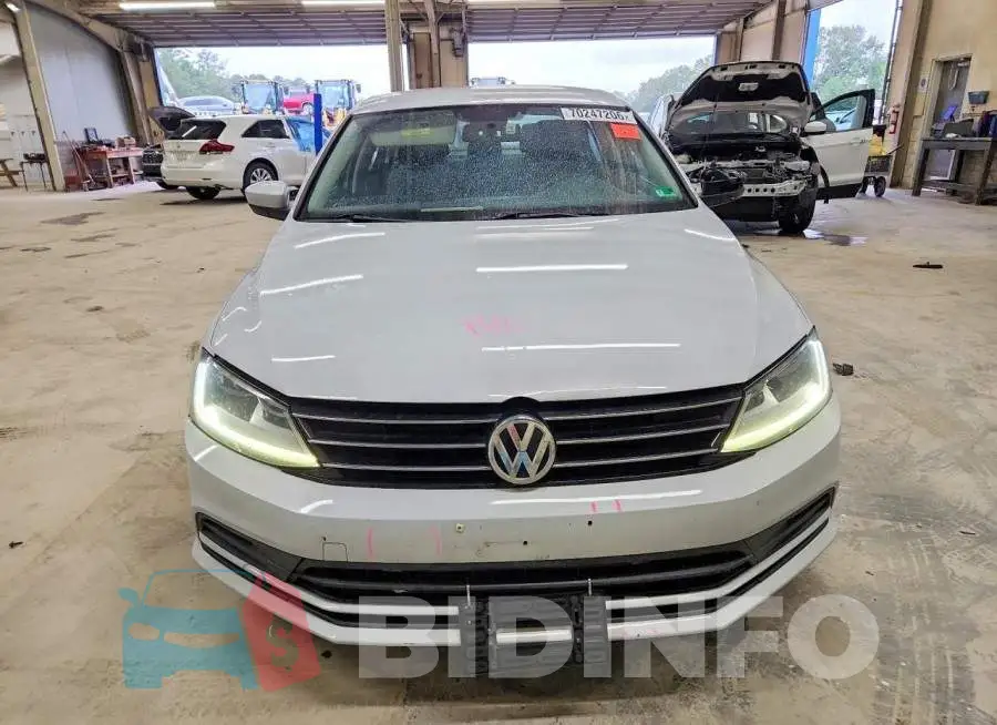 3VW2B7AJ3HM298892 Photo# 5
