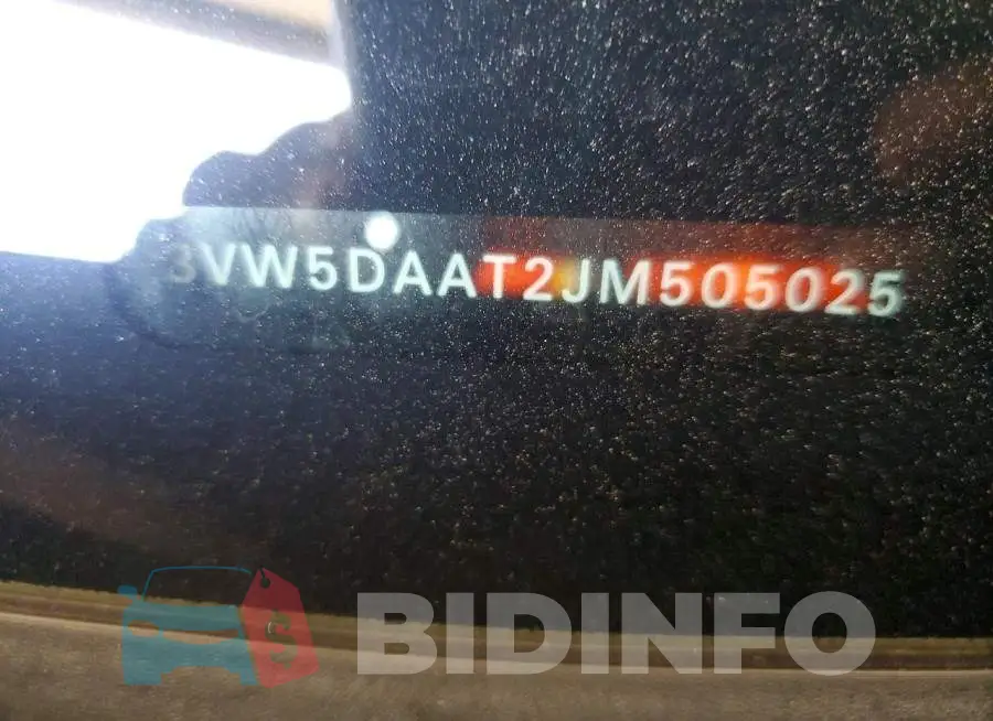 3VW5DAAT2JM505025 Photo# 12