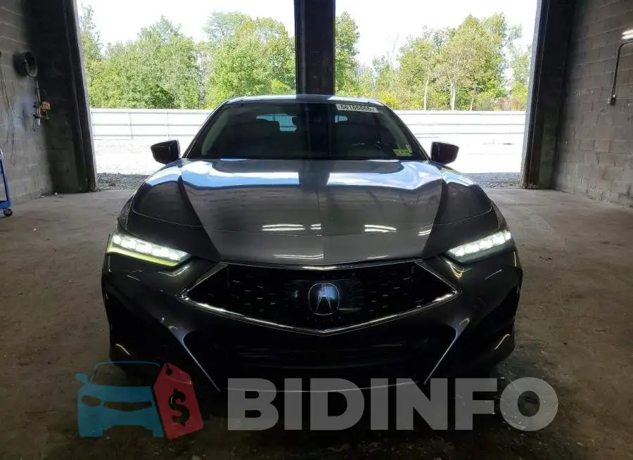 19UUB6F43MA002237 Photo# 5