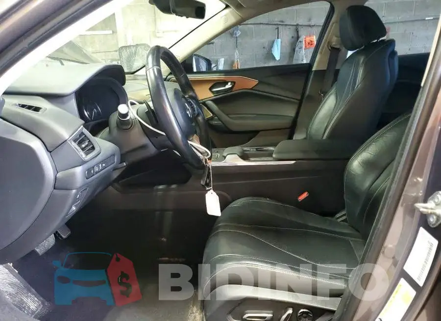 19UUB6F43MA002237 Photo# 7