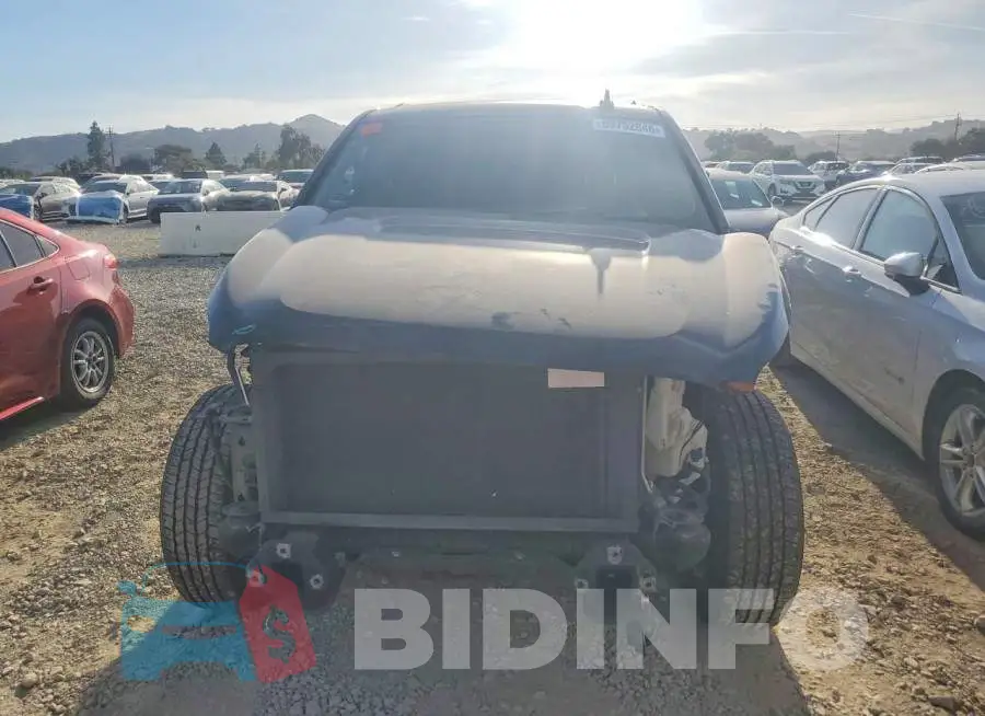 1GKS1BKC2KR118319 Photo# 5